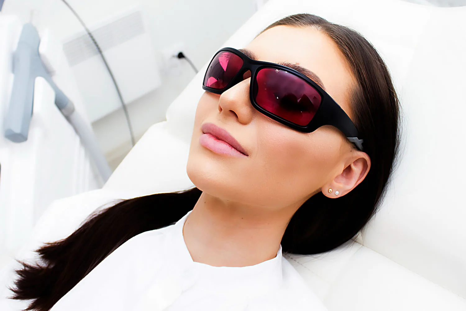 medical dermatology woman IPL-photofacial-procdure-at-dermatology-office